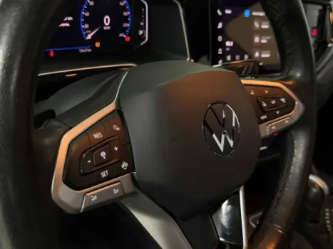 VOLKSWAGEN Nivus 1.0 4P FLEX 200 TSI HIGHLINE TURBO AUTOM�TICO, Foto 9