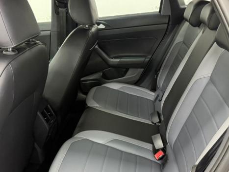 VOLKSWAGEN Nivus 1.0 4P FLEX 200 TSI HIGHLINE TURBO AUTOM�TICO, Foto 14