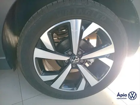 VOLKSWAGEN Nivus 1.0 4P FLEX 200 TSI HIGHLINE TURBO AUTOM�TICO, Foto 12