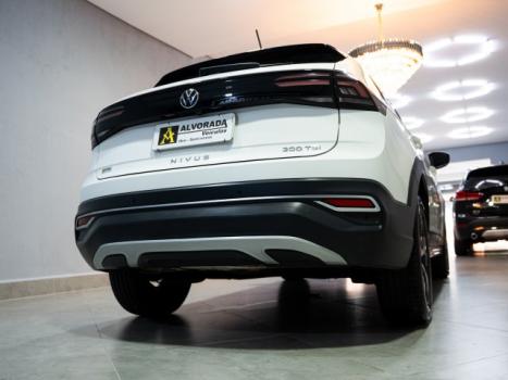 VOLKSWAGEN Nivus 1.0 4P FLEX 200 TSI HIGHLINE TURBO AUTOM�TICO, Foto 9