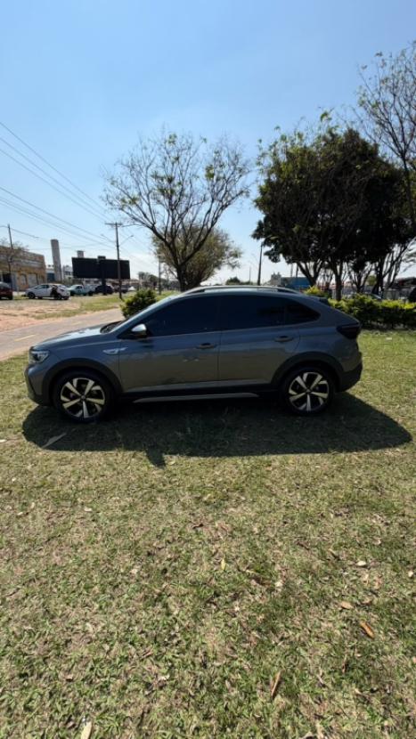 VOLKSWAGEN Nivus 1.0 4P FLEX 200 TSI HIGHLINE TURBO AUTOM�TICO, Foto 5