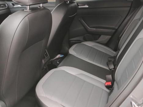 VOLKSWAGEN Nivus 1.0 4P FLEX 200 TSI HIGHLINE TURBO AUTOM�TICO, Foto 7