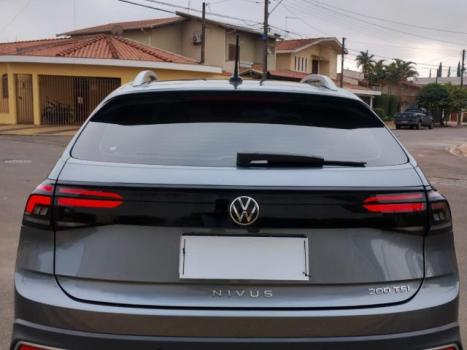 VOLKSWAGEN Nivus 1.0 4P FLEX 200 TSI HIGHLINE TURBO AUTOM�TICO, Foto 9