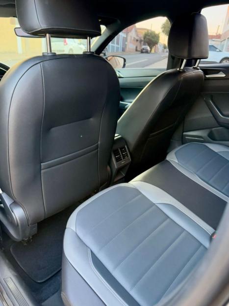 VOLKSWAGEN Nivus 1.0 4P FLEX 200 TSI HIGHLINE TURBO AUTOMÁTICO, Foto 7