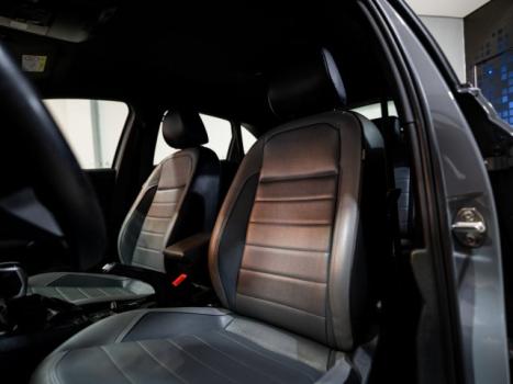 VOLKSWAGEN Nivus 1.0 4P FLEX 200 TSI HIGHLINE TURBO AUTOMÁTICO, Foto 7