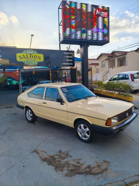 VOLKSWAGEN Passat 1.6 LS, Foto 3