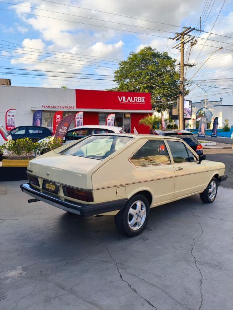 VOLKSWAGEN Passat 1.6 LS, Foto 4