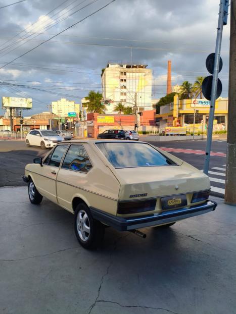 VOLKSWAGEN Passat 1.6 LS, Foto 6