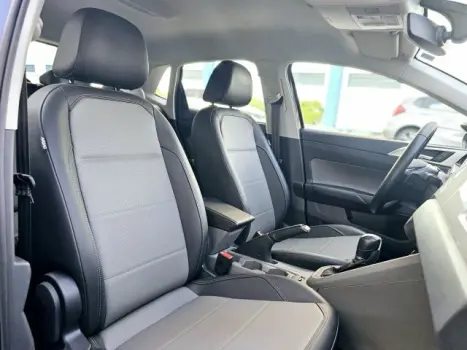 VOLKSWAGEN Polo Hatch 1.0 12V 4P 200 TSI HIGHLINE AUTOMÁTICO, Foto 7 VOLKSWAGEN Polo Hatch 1.0 12V 4P 200 TSI HIGHLINE AUTOMÁTICO, Foto 7