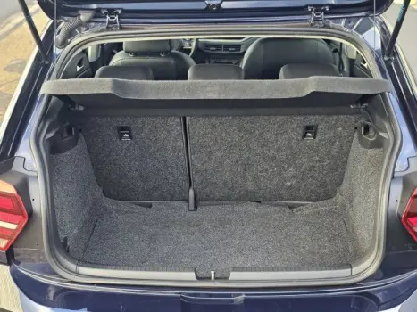 VOLKSWAGEN Polo Hatch 1.0 12V 4P 200 TSI HIGHLINE AUTOMÁTICO, Foto 9 VOLKSWAGEN Polo Hatch 1.0 12V 4P 200 TSI HIGHLINE AUTOMÁTICO, Foto 9