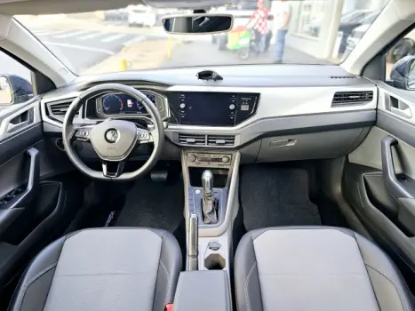 VOLKSWAGEN Polo Hatch 1.0 12V 4P 200 TSI HIGHLINE AUTOMÁTICO, Foto 14 VOLKSWAGEN Polo Hatch 1.0 12V 4P 200 TSI HIGHLINE AUTOMÁTICO, Foto 14