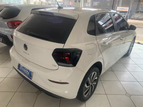 VOLKSWAGEN Polo Hatch 1.0 12V 4P 200 TSI HIGHLINE AUTOMÁTICO, Foto 8 VOLKSWAGEN Polo Hatch 1.0 12V 4P 200 TSI HIGHLINE AUTOMÁTICO, Foto 8