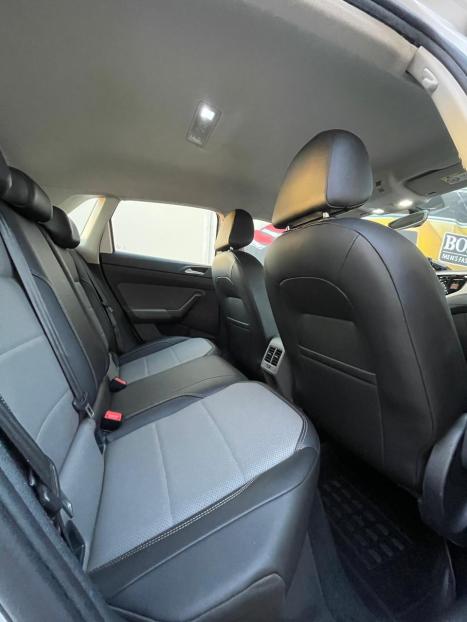 VOLKSWAGEN Polo Hatch 1.0 12V 4P 200 TSI HIGHLINE AUTOMÁTICO, Foto 17 VOLKSWAGEN Polo Hatch 1.0 12V 4P 200 TSI HIGHLINE AUTOMÁTICO, Foto 17