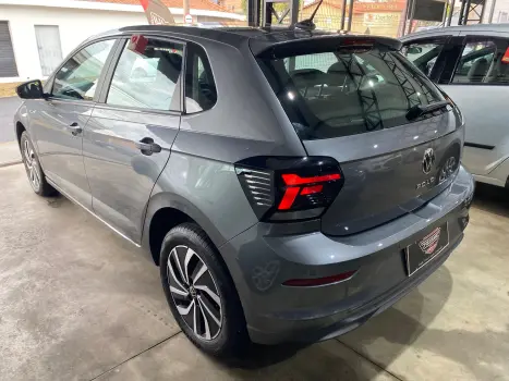 VOLKSWAGEN Polo Hatch 1.0 12V 4P 200 TSI HIGHLINE AUTOMTICO, Foto 6