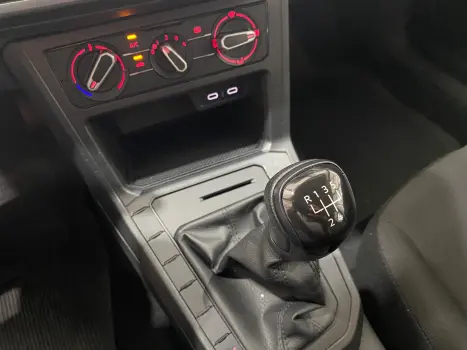 VOLKSWAGEN Polo Hatch 1.0 16V 4P, Foto 12