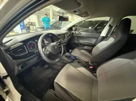 VOLKSWAGEN Polo Hatch 1.0 4P MPI TRACK ROCK IN ROCK, Foto 8