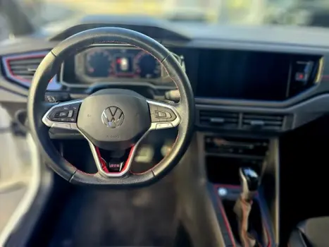 VOLKSWAGEN Polo Hatch 1.4 4P 250 TSI GTS AUTOM�TICO, Foto 15