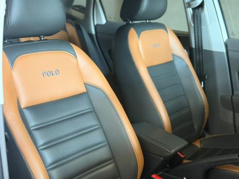 VOLKSWAGEN Polo Hatch 1.0 4P 170 TSI COMFORTLINE AUTOM�TICO, Foto 10