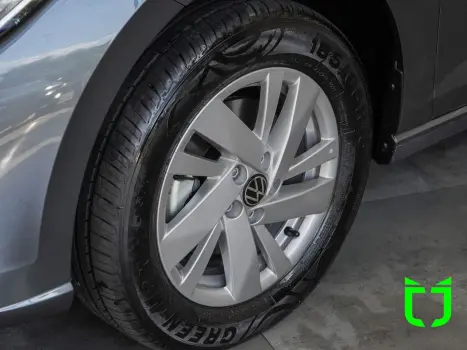 VOLKSWAGEN Polo Hatch 1.0 12V 4P 200 TSI  COMFORTLINE AUTOM�TICO, Foto 23