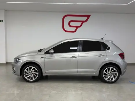VOLKSWAGEN Polo Hatch 1.0 12V 4P 200 TSI HIGHLINE AUTOM�TICO, Foto 4