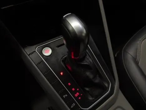 VOLKSWAGEN Polo Hatch 1.0 12V 4P 200 TSI HIGHLINE AUTOM�TICO, Foto 13