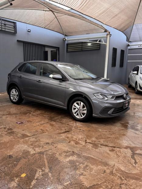 VOLKSWAGEN Polo Hatch 1.0 12V 4P 200 TSI  COMFORTLINE AUTOM�TICO, Foto 3