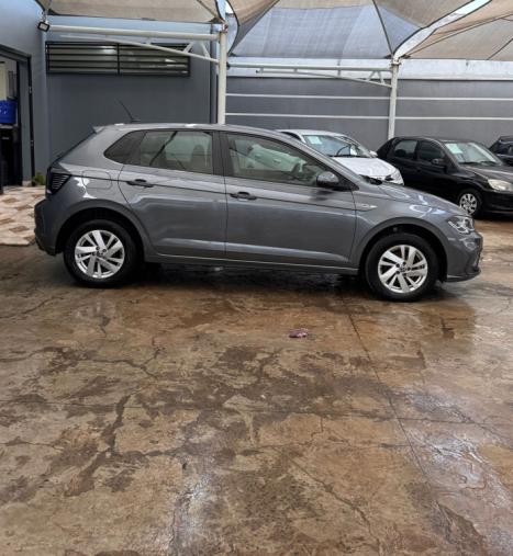 VOLKSWAGEN Polo Hatch 1.0 12V 4P 200 TSI  COMFORTLINE AUTOM�TICO, Foto 7