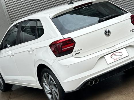 VOLKSWAGEN Polo Hatch 1.0 12V 4P 200 TSI HIGHLINE AUTOM�TICO, Foto 14