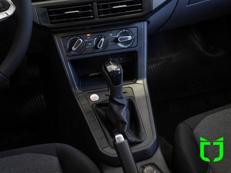 VOLKSWAGEN Polo Hatch 1.0 12V 4P 200 TSI  COMFORTLINE AUTOM�TICO, Foto 17