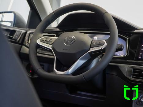 VOLKSWAGEN Polo Hatch 1.0 12V 4P 200 TSI  COMFORTLINE AUTOM�TICO, Foto 19