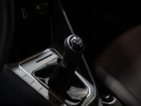 VOLKSWAGEN Polo Hatch 1.0 12V 4P MPI FLEX, Foto 7