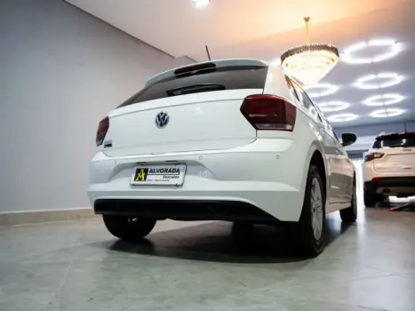 VOLKSWAGEN Polo Hatch 1.0 12V 4P MPI FLEX, Foto 13