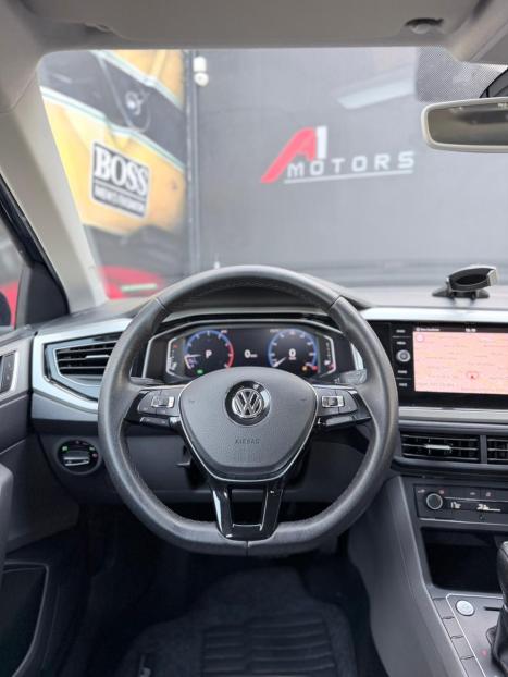VOLKSWAGEN Polo Hatch 1.0 12V 4P 200 TSI HIGHLINE AUTOM�TICO, Foto 17