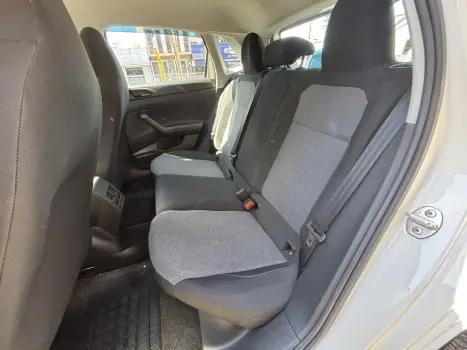 VOLKSWAGEN Polo Hatch 1.0 4P 170 TSI COMFORTLINE AUTOM�TICO, Foto 12