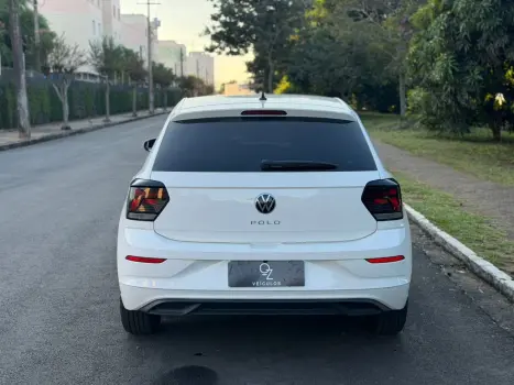 VOLKSWAGEN Polo Hatch 1.0 12V 4P MPI FLEX, Foto 9