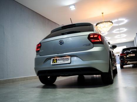 VOLKSWAGEN Polo Hatch 1.0 12V 4P 200 TSI HIGHLINE AUTOM�TICO, Foto 12