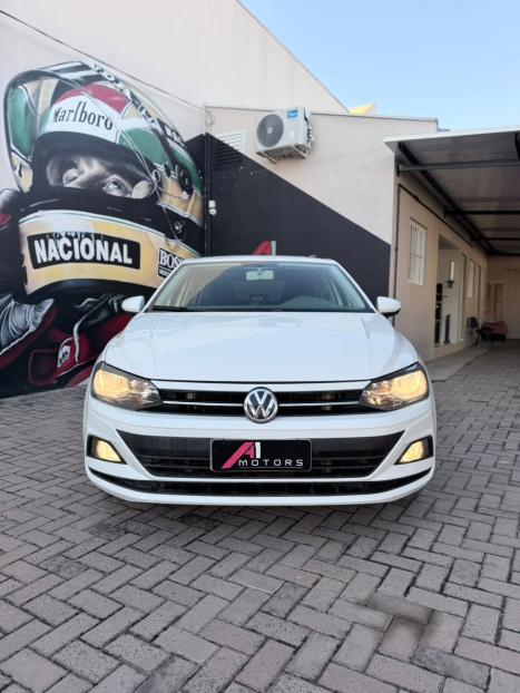 VOLKSWAGEN Polo Hatch 1.0 12V 4P 200 TSI  COMFORTLINE AUTOM�TICO, Foto 3