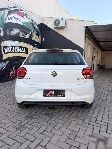 VOLKSWAGEN Polo Hatch 1.0 12V 4P 200 TSI  COMFORTLINE AUTOM�TICO, Foto 4