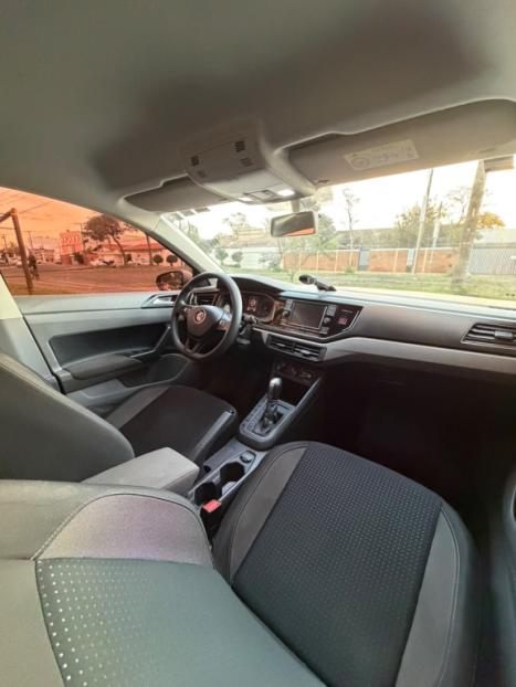 VOLKSWAGEN Polo Hatch 1.0 12V 4P 200 TSI  COMFORTLINE AUTOM�TICO, Foto 10