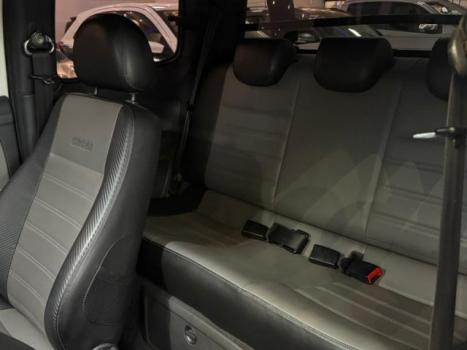 VOLKSWAGEN Saveiro 1.6 16V G6 CROSS CABINE DUPLA FLEX, Foto 5