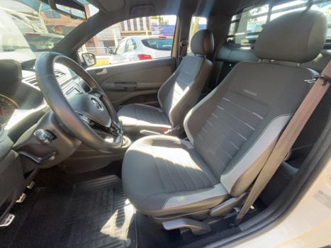 VOLKSWAGEN Saveiro 1.6 G7 CABINE ESTENDIDA CROSS FLEX, Foto 12