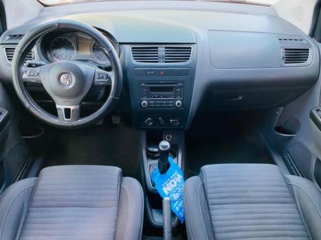 VOLKSWAGEN Space Cross 1.6 4P FLEX, Foto 5