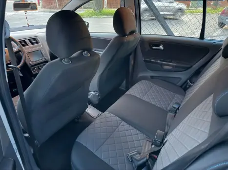VOLKSWAGEN Space Fox 1.6 4P FLEX HIGHLINE, Foto 9