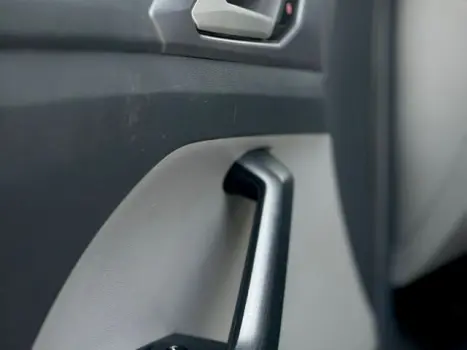 VOLKSWAGEN T-Cross 1.0 4P 200 TSI FLEX COMFORTLINE AUTOM�TICO, Foto 9