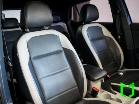 VOLKSWAGEN T-Cross 1.4 4P 250 TSI FLEX HIGHLINE AUTOMÁTICO, Foto 23 VOLKSWAGEN T-Cross 1.4 4P 250 TSI FLEX HIGHLINE AUTOMÁTICO, Foto 23