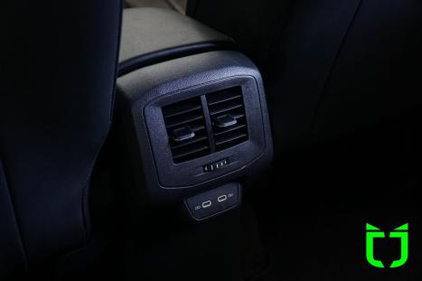 VOLKSWAGEN T-Cross 1.4 4P 250 TSI FLEX HIGHLINE AUTOM�TICO, Foto 19