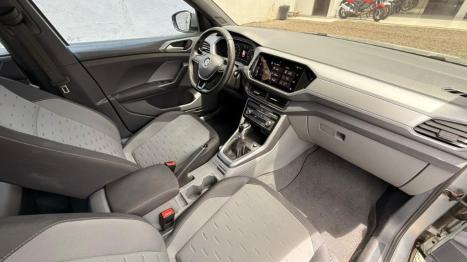 VOLKSWAGEN T-Cross 1.0 4P 200 TSI FLEX COMFORTLINE AUTOM�TICO, Foto 12