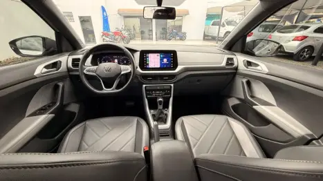 VOLKSWAGEN T-Cross 1.0 4P 200 TSI FLEX COMFORTLINE AUTOM�TICO, Foto 7