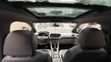 VOLKSWAGEN T-Cross 1.4 4P 250 TSI FLEX HIGHLINE AUTOM�TICO, Foto 9