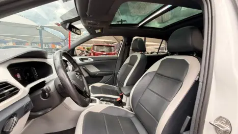 VOLKSWAGEN T-Cross 1.4 4P 250 TSI FLEX HIGHLINE AUTOM�TICO, Foto 10